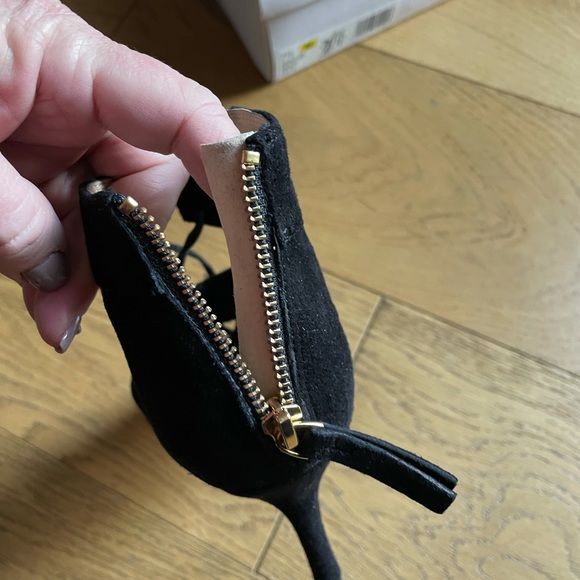 Nine West galaxy black suede heels size 7.5 - Picture 7 of 15